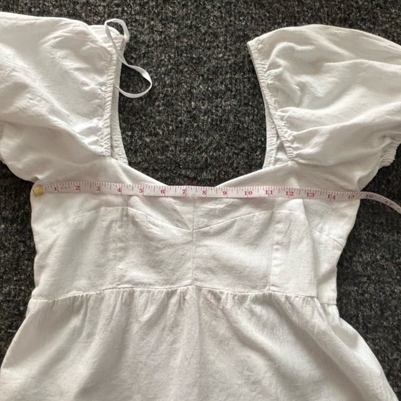 NWT Sim & Sam M Linen Blend Empire Waist Smocked Puff Sleeve Crop Blouse White - Picture 7 of 11